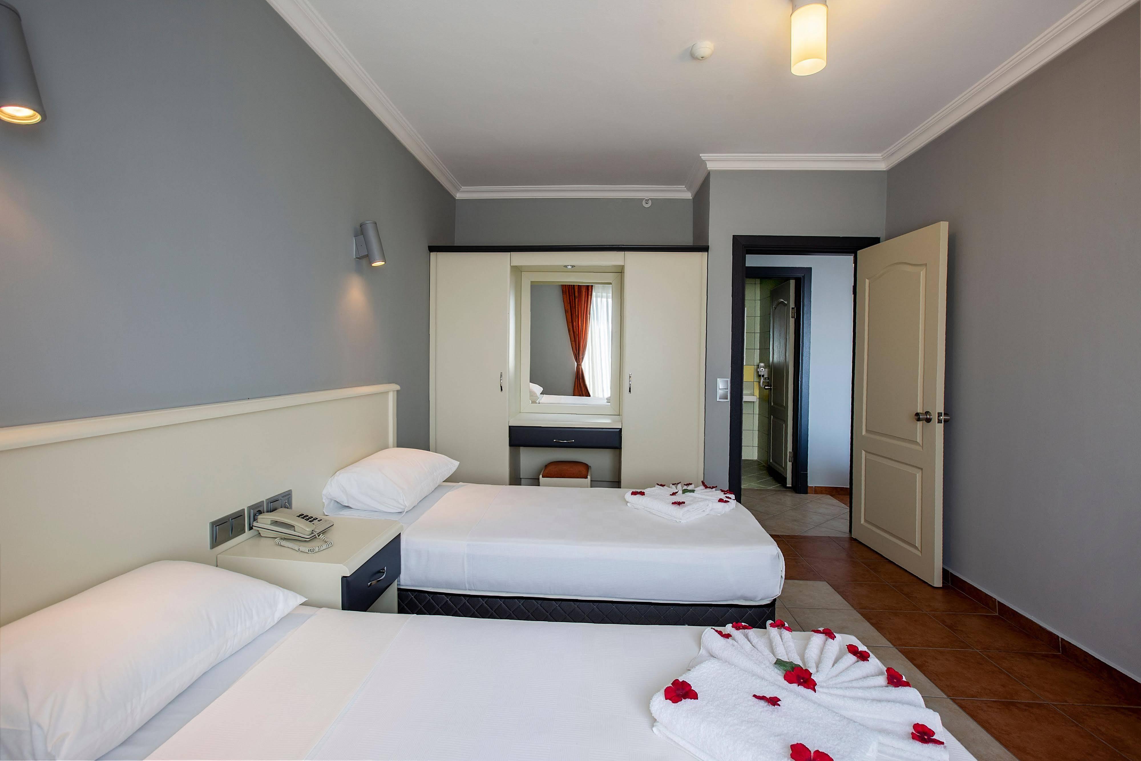 Royalisa Hotel Алания Экстерьер фото