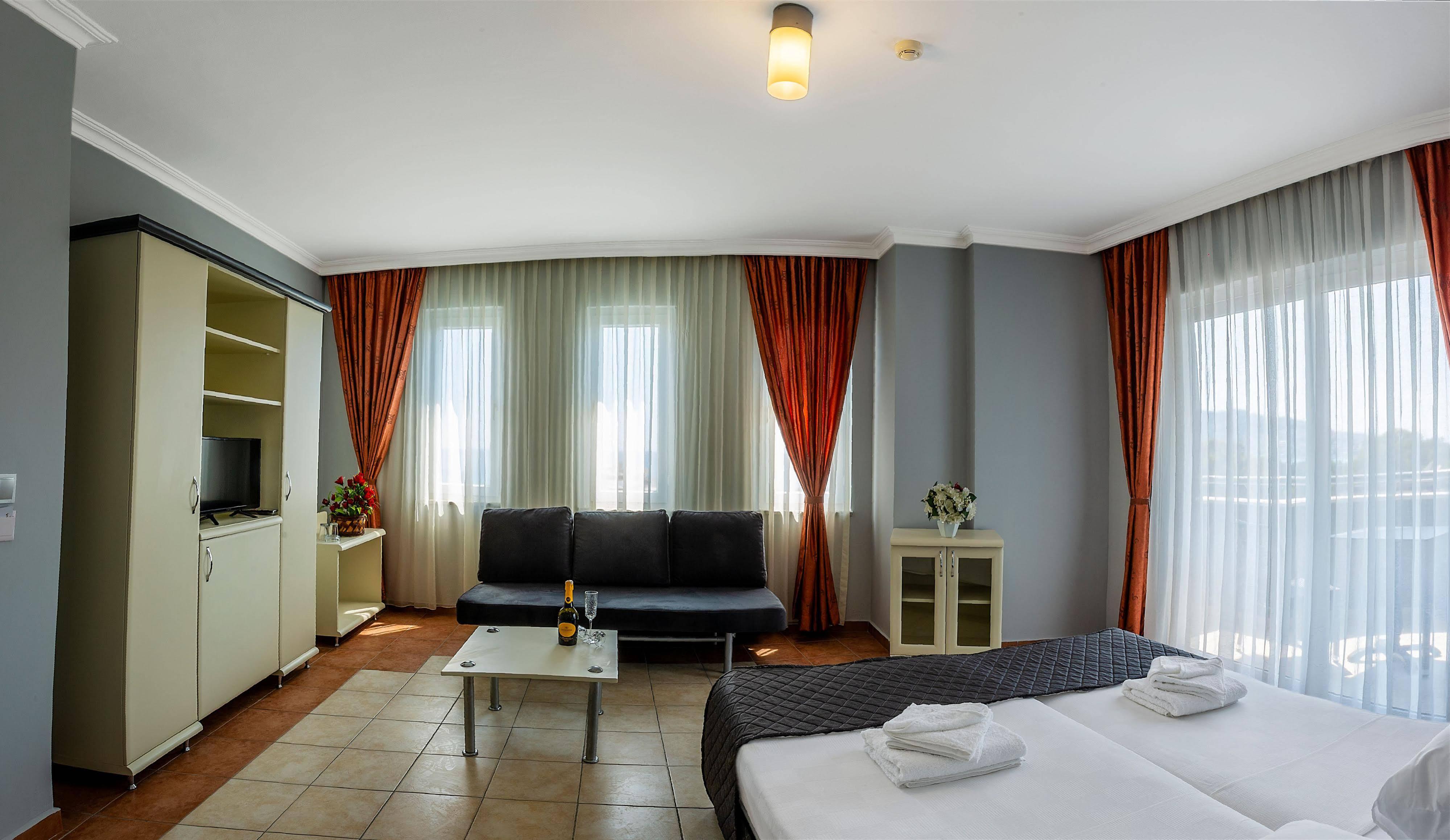 Royalisa Hotel Алания Экстерьер фото