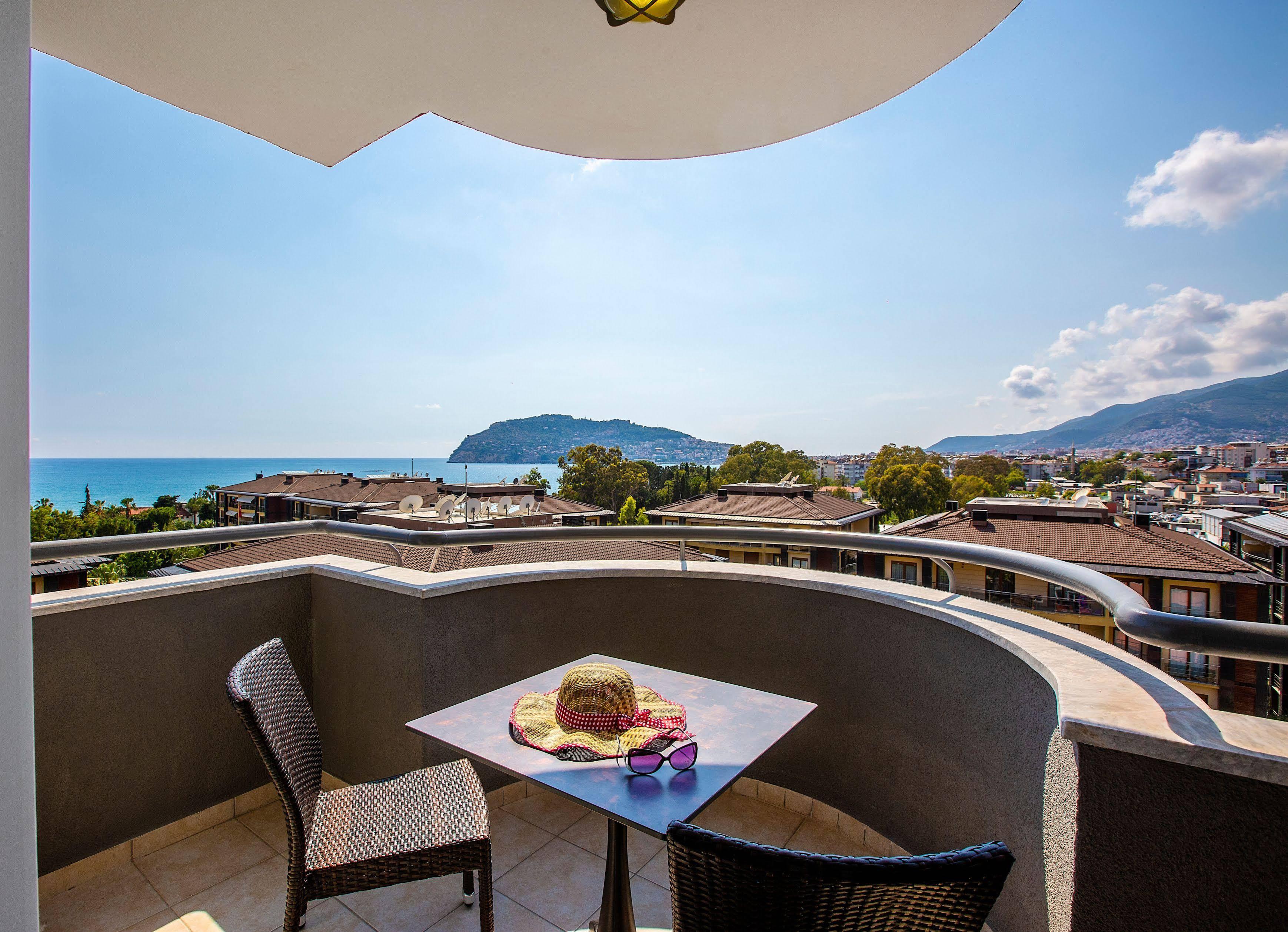 Royalisa Hotel Алания Экстерьер фото